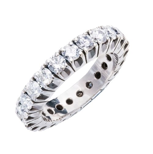 Aliança Inteira Ouro Branco Diamantes