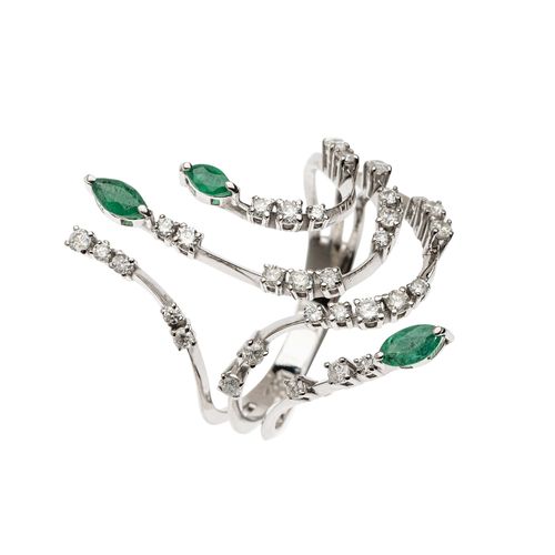 Anel Ouro Branco Diamante e Esmeralda